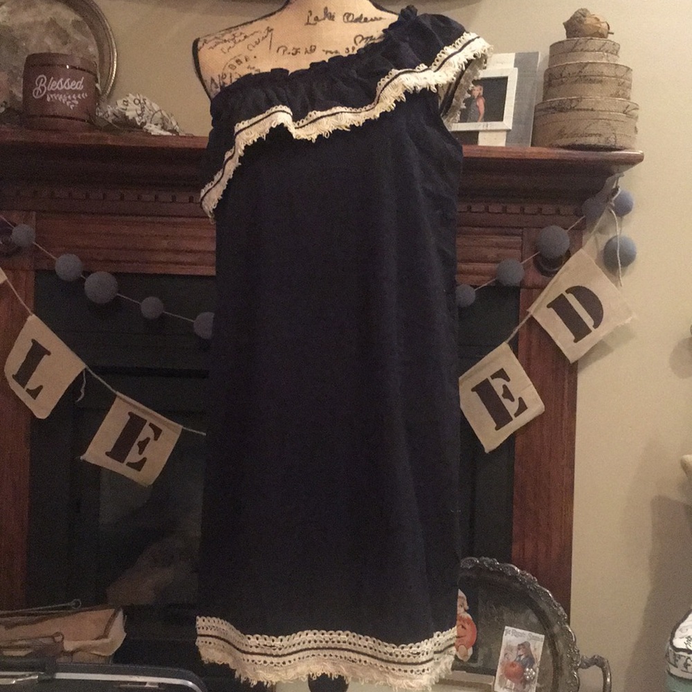 One shoulder dress